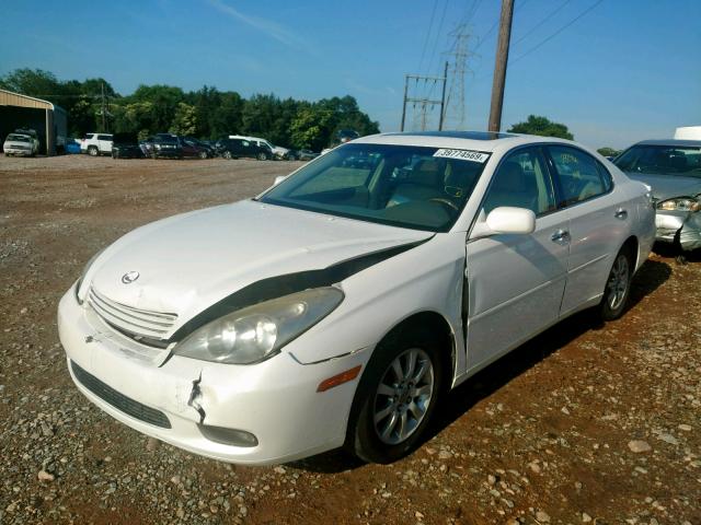 JTHBF30G920034395 - 2002 LEXUS ES 300 WHITE photo 2