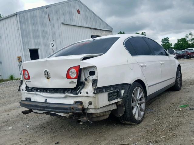 WVWDU73C58E054249 - 2008 VOLKSWAGEN PASSAT VR6 WHITE photo 4