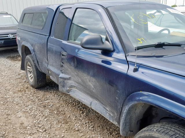 1D7HG32N43S237145 - 2003 DODGE DAKOTA SPO BLUE photo 9