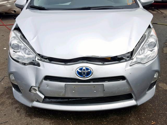 JTDKDTB31C1515285 - 2012 TOYOTA PRIUS C SILVER photo 9