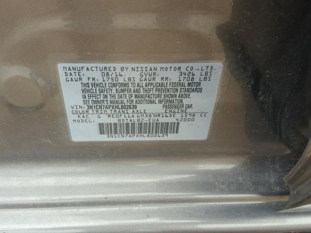 3N1CN7APXHL802639 - 2017 NISSAN VERSA S GRAY photo 10