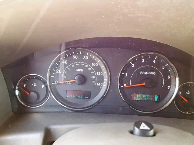 1J8HH48K56C203135 - 2006 JEEP COMMANDER 栗色 照片 8