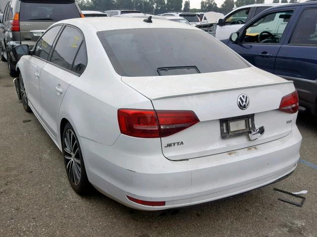 3VWD17AJ2GM328409 - 2016 VOLKSWAGEN JETTA SPOR WHITE photo 3