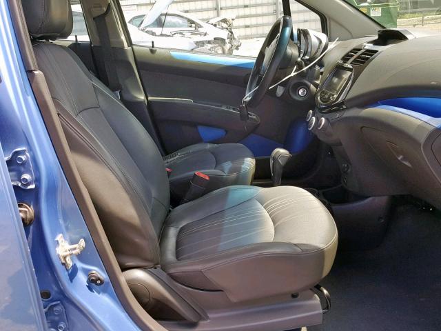 KL8CD6S99DC533591 - 2013 CHEVROLET SPARK 1LT BLUE photo 5