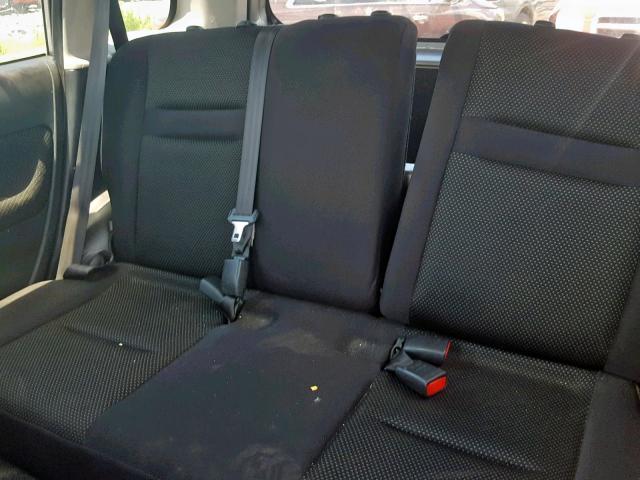 JTLKT324540151217 - 2004 TOYOTA SCION XB 银色 照片 6