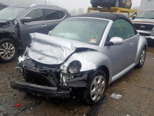 3VWCK21Y73M312581 - 2003 VOLKSWAGEN NEW BEETLE ვერცხლისფერი ფოტო 2