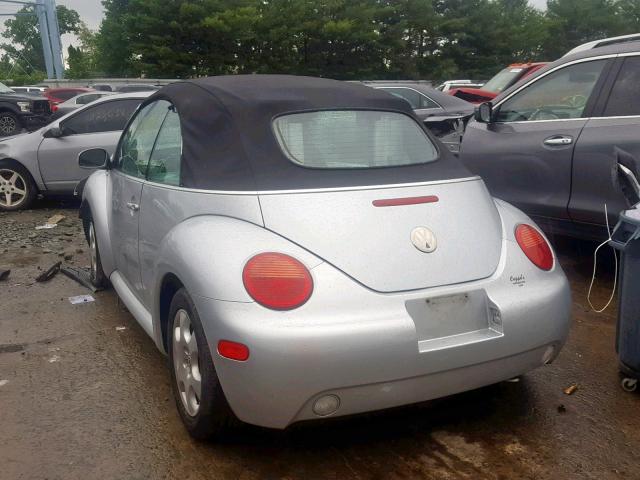 3VWCK21Y73M312581 - 2003 VOLKSWAGEN NEW BEETLE ვერცხლისფერი ფოტო 3