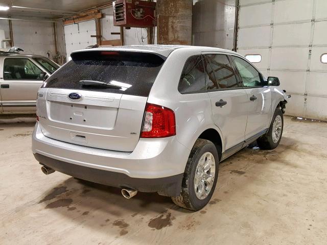 2FMDK4GC0EBA47274 - 2014 FORD EDGE SE SILVER photo 4