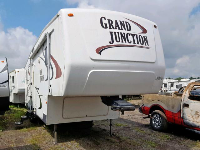 47CFCGS215R651440 - 2005 GRAN 5TH WHEEL WHITE photo 1