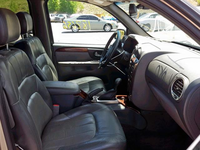 1GKDT13S122160654 - 2002 GMC ENVOY GOLD photo 5