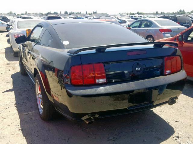 1ZVFT82H655147112 - 2005 FORD MUSTANG GT BLACK photo 3