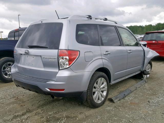 JF2SHAHC8DH420121 - 2013 SUBARU FORESTER T BLUE photo 4
