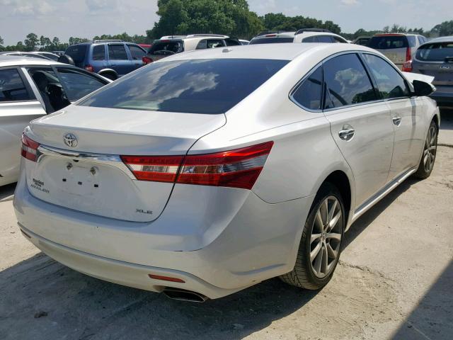 4T1BK1EB7FU175099 - 2015 TOYOTA AVALON XLE WHITE photo 4