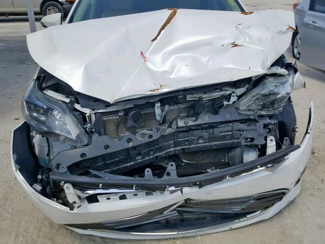 4T1BK1EB7FU175099 - 2015 TOYOTA AVALON XLE WHITE photo 9