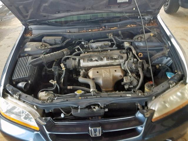 1HGCF8647WA143858 - 1998 HONDA ACCORD DX BLACK photo 7