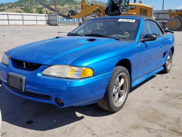 1FAFP46V2WF176592 - 1998 FORD MUSTANG CO BLUE photo 2