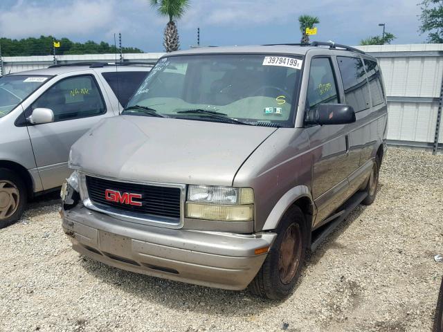 1GKEL19X03B507948 - 2003 GMC SAFARI XT GOLD photo 2