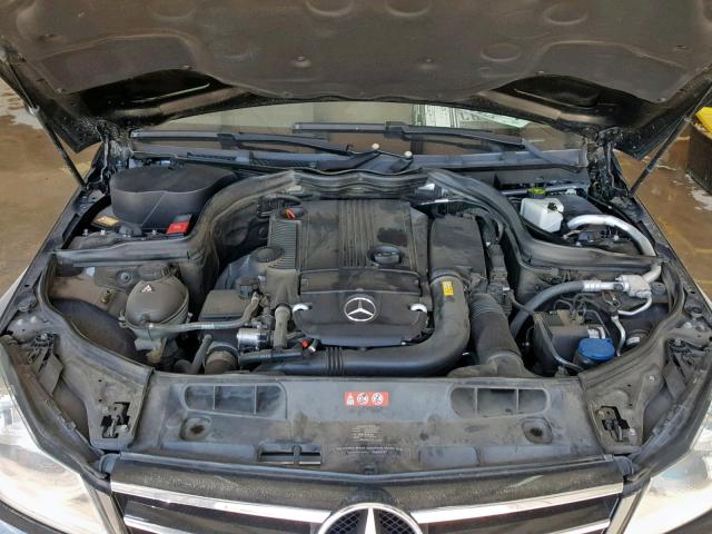 WDDGF4HB0EA957486 - 2014 MERCEDES-BENZ C 250 BLACK photo 7