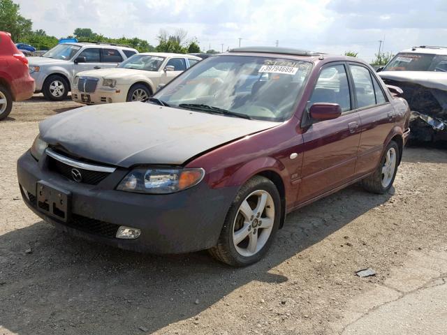 JM1BJ225720607770 - 2002 MAZDA PROTEGE RED photo 2