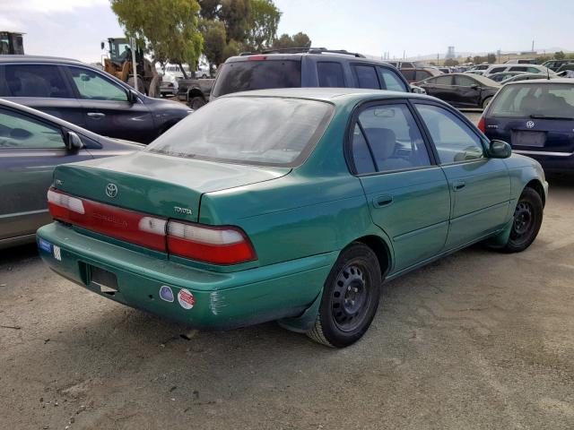 1NXBB02E3VZ526355 - 1997 TOYOTA COROLLA DX GREEN photo 4