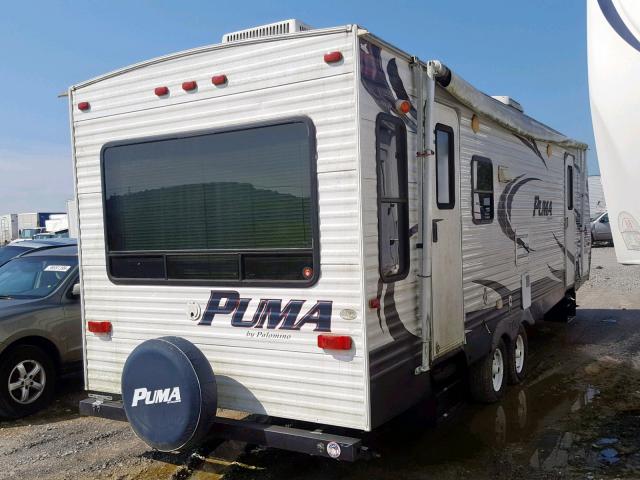 4X4TPUB25DP043335 - 2013 PUMA PALOMINO WHITE photo 4