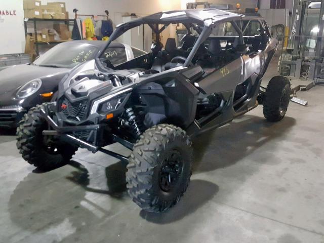 3JBVNAW27JK000189 - 2018 CAN-AM MAVERICK X GRAY photo 2