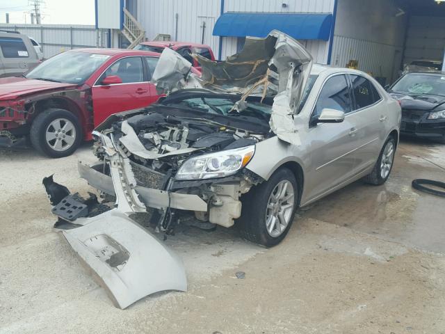 1G11C5SL9FF190668 - 2015 CHEVROLET MALIBU 1LT კრემისფერი ფოტო 2