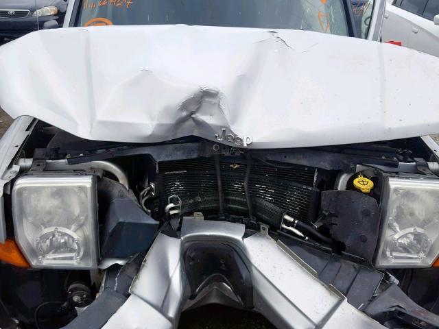 1J8HG48K57C669927 - 2007 JEEP COMMANDER GRAY photo 7