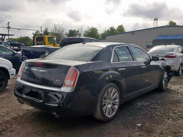 2C3CCAPT8CH253968 - 2012 CHRYSLER 300C LUXUR BLACK photo 4