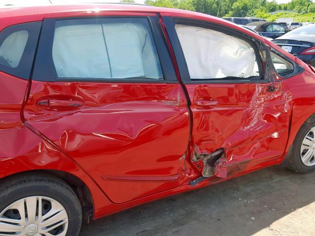 3HGGK5H57JM709742 - 2018 HONDA FIT LX RED photo 9