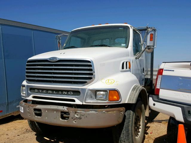 2FZHAZCV15AN74424 - 2005 STERLING TRUCK LT 9500 WHITE photo 2