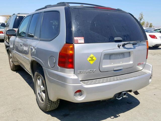 1GKDT13S852115876 - 2005 GMC ENVOY GRAY photo 3