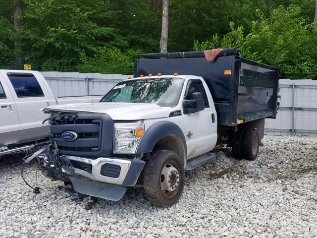 1FDUF5HT2EEB72967 - 2014 FORD F550 SUPER WHITE photo 2