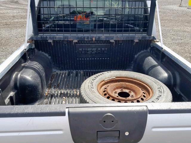 1N6ED27T41C324913 - 2001 NISSAN FRONTIER C SILVER photo 9