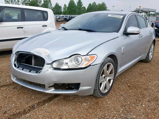 SAJWA05B99HR28794 - 2009 JAGUAR XF LUXURY SILVER photo 2