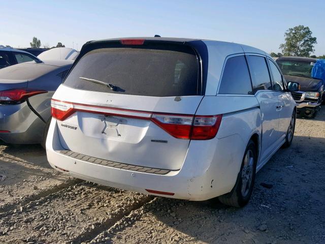 5FNRL5H95DB029449 - 2013 HONDA ODYSSEY TO WHITE photo 4