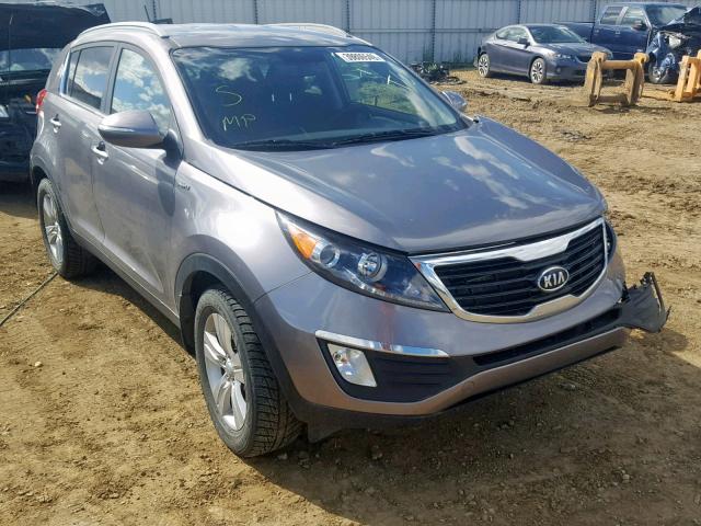 KNDPCCA27B7172432 - 2011 KIA SPORTAGE E SILVER photo 1