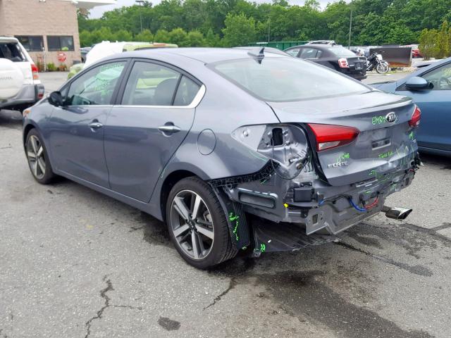 3KPFL4A82JE241743 - 2018 KIA FORTE EX GRAY photo 3