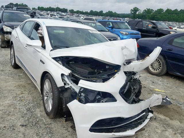 1G4ZP5SZXKU100884 - 2019 BUICK LACROSSE E WHITE photo 1