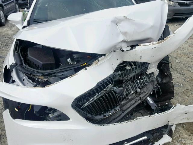 1G4ZP5SZXKU100884 - 2019 BUICK LACROSSE E WHITE photo 7