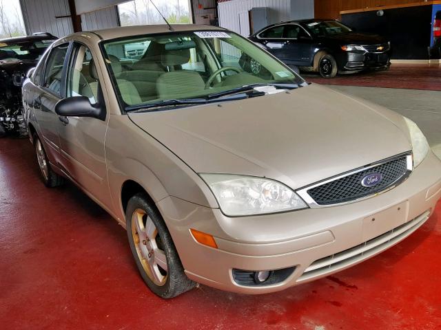 1FAHP34N67W114460 - 2007 FORD FOCUS ZX4 TAN photo 1