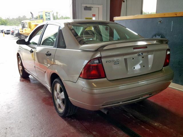 1FAHP34N67W114460 - 2007 FORD FOCUS ZX4 TAN photo 3