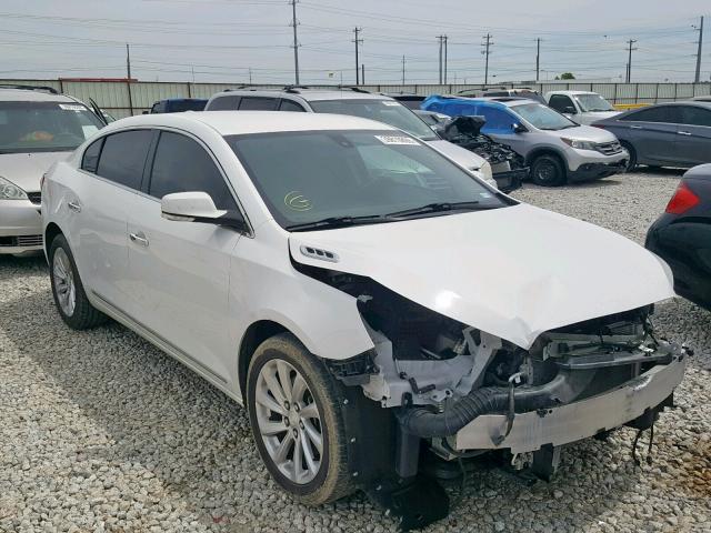 1G4GB5G33GF207393 - 2016 BUICK LACROSSE WHITE photo 1