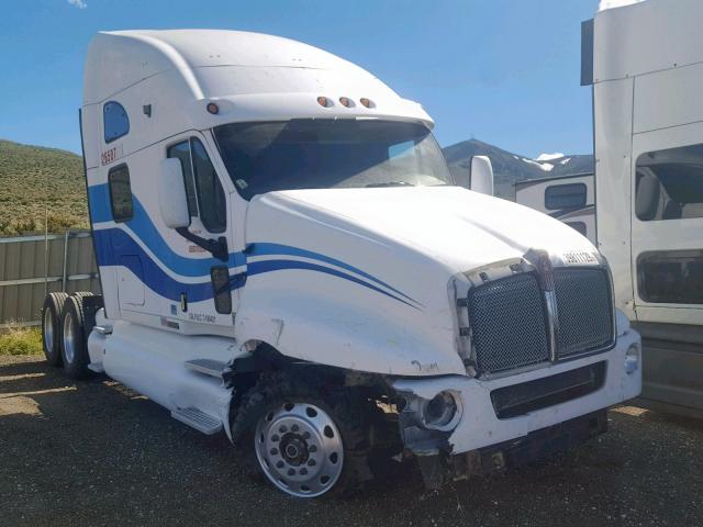 1XKTDB9X71J870924 - 2001 KENWORTH CONSTRUCTI WHITE photo 1