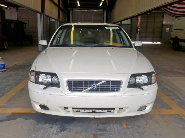 YV1TS592651392003 - 2005 VOLVO S80 2.5T WHITE photo 9