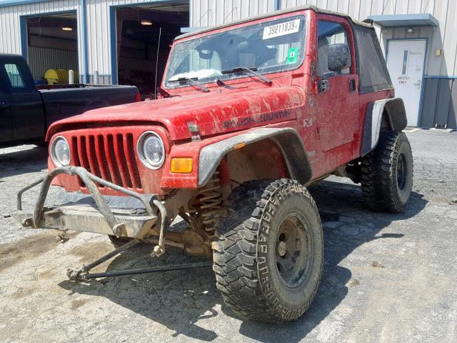 1J4FA39S25P320619 - 2005 JEEP WRANGLER X RED photo 2