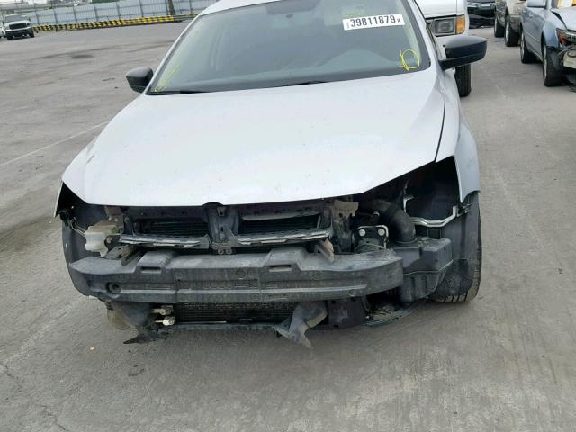 3VW2K7AJ6DM398088 - 2013 VOLKSWAGEN JETTA BASE SILVER photo 9