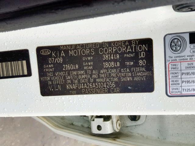 KNAFU4A26A5104256 - 2010 KIA FORTE EX WHITE photo 10