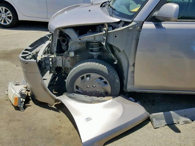 JTLKT324950213994 - 2005 TOYOTA SCION XB Графитовый фото 9