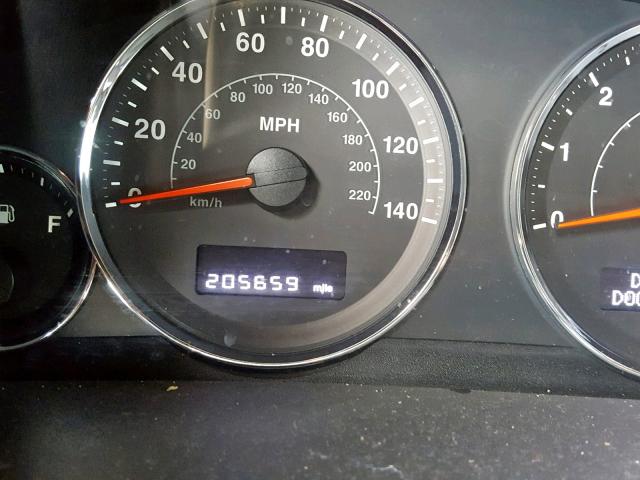 1J8HH48K98C200970 - 2008 JEEP COMMANDER GRAY photo 8